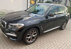 BMW X3 xDrive 20d xLine Pano Leder Navi LED Kamera Bild 5