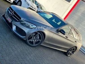 Mercedes-Benz C 200 CDI AMGLine-NIGHTPAKET-TOTW-ILS-SHZ-RFK