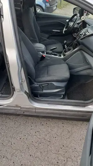 Ford C-Max C-MAX 1.6 TDCi Grand MAV 5+2 Bild 3