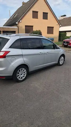 Ford C-Max C-MAX 1.6 TDCi Grand MAV 5+2 Bild 5