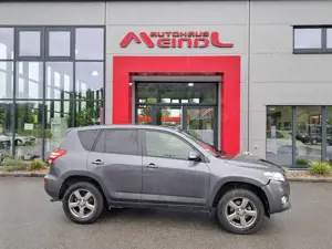Toyota RAV 4 2.0 Benzin Allrad 4x4 Travel