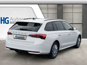 Skoda Octavia 1.5 TSI Kombi  DSG AHK GRA Sithzg. PDC Bild 3