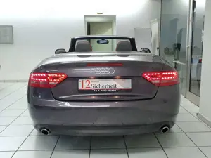 Audi A5 A5 Cabrio 3.2 FSI Quattro S Tronic Audi Exclusive Bild 5