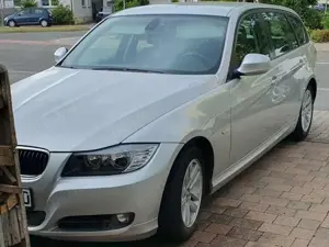 BMW 318 318d DPF Touring Aut.