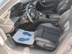 Peugeot 508 508 Diesel BlueHDi 130 EAT8 Active Bild 5