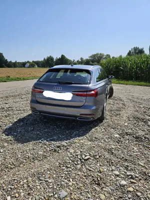 Audi A6 40 TDI quattro design Bild 2