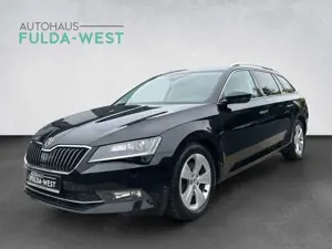Skoda Superb Combi Style 2.0TDI DSG BiXenon AHK Kamera