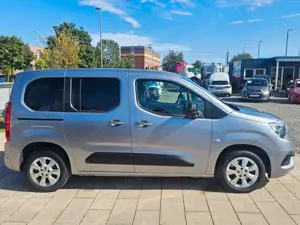 Opel Combo Life RFK Navi Bild 5