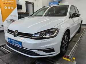 Volkswagen Golf IQ.Drive 1.5 16V TSI*Standhzg*St/Stop*AHK*Schaltge