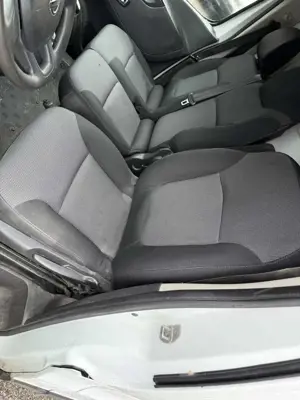 Nissan NV300 NV300 L1H1 2,7 dCi 145 (9-Si.) DCT Comfort Bild 5