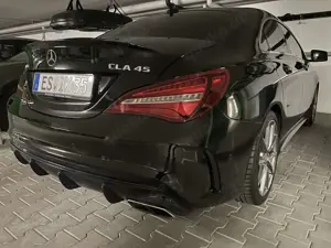 Mercedes-Benz CLA 45 AMG 4Matic Speedshift DCT 7G Bild 2