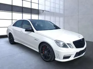 Mercedes-Benz E 63 AMG Lim.*HK*Kamera*Pano