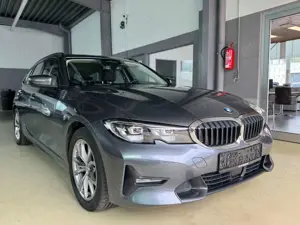 BMW 318 d Sport Line+Spurhalte+AHK+ACC