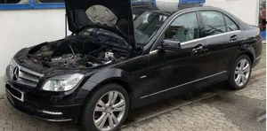 Mercedes-Benz C 200 C 200 CGI Automatik BlueEFFICIENCY Avantgarde