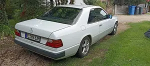 Mercedes-Benz CE 230 W124  coupe Bild 5