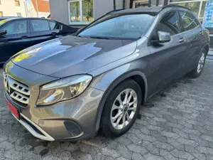 Mercedes-Benz GLA 200 d KAMERA/NAVI/TEMPOMAT/LEDER