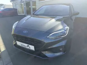Ford Focus Lim. ST-Line X