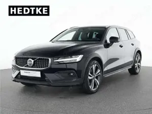 Volvo V60 CC B4 Diesel AWD Ultimate 19"+AHK+BW+360°