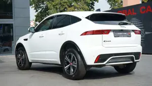Jaguar E-Pace E-PACE D200 R-DYNAMIC S*AWD*BLACK PACK* Bild 2
