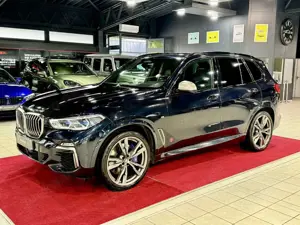 BMW X5 M M50d+MASSAGE+HUD+PANO+