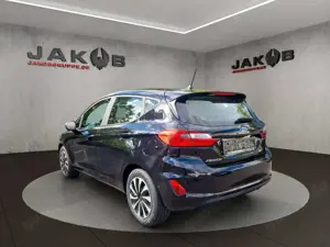 Ford Fiesta +Titanium Ecoboost+WINTERPAKET+125PS+TOP Bild 3