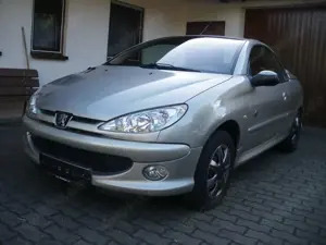 Peugeot 206 CC Roland Garros Cabrio, Klima, Leder Sport Sitze