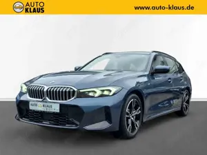 BMW 330 i xDrive M Sport Touring Park-Assistent