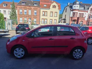 Toyota Yaris Cool  " Anhängerkupplung "