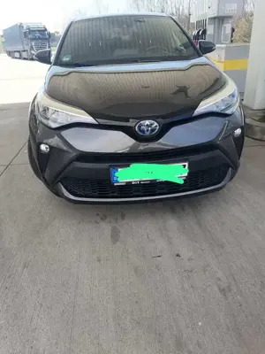 Toyota C-HR 2.0 Hybrid Team Deutshland
