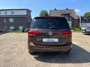 Volkswagen Touran 2.0 TDI Scheckheft,Panorama-Dach,TÜV NEU Bild 4