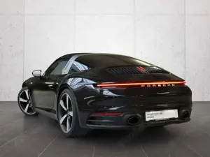 Porsche 992 911 Targa 4 BOSE Sportsitze SHZ LED Bild 4
