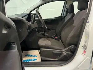 Ford Tourneo Courier Ambiente*1.hd*Navi*PDC*SZH Bild 5
