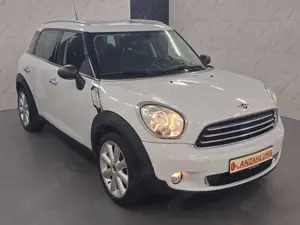 MINI One Countryman Panorama+Klima+Shzg+PDC+Radio CD Bild 3