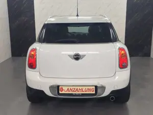 MINI One Countryman Panorama+Klima+Shzg+PDC+Radio CD Bild 5