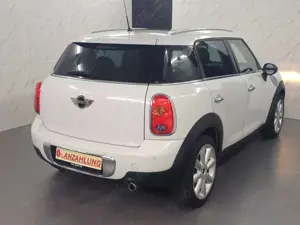 MINI One Countryman Panorama+Klima+Shzg+PDC+Radio CD Bild 4