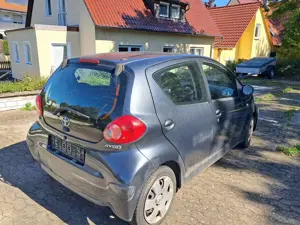 Toyota Aygo Aygo  5-Türer City Bild 5