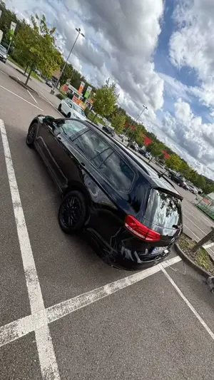 Volkswagen Passat Variant 2.0 TDI SCR DSG Trendline Bild 1