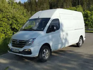 Maxus EV80