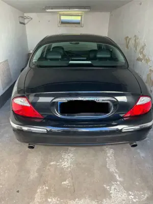 Jaguar S-Type 4.0 V8