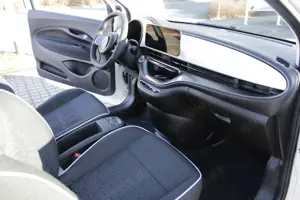 Fiat 500 Elektro / Keyless Go, Apple CarPlay, Klima, RS Bild 5