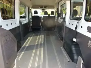 Ford Transit Kombi 350 L3H2 Trend Rampe KMP Bild 4