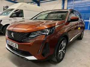 Peugeot 5008 Allure KAMERA 180° LED 7-Sitze ZR-neu!