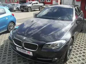 BMW 520 Touring Navi Xenon SHZ S+W Räder