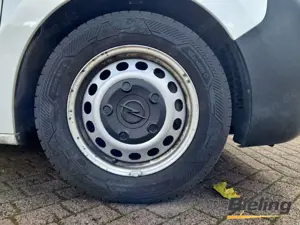 Opel Vivaro Kombi 1.5 Diesel, Klima , E-Fenster, ZV, Parkpilot Bild 5