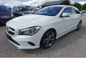 Mercedes-Benz CLA 200 Urban Navi PDC 8x Alu PDC Standh.