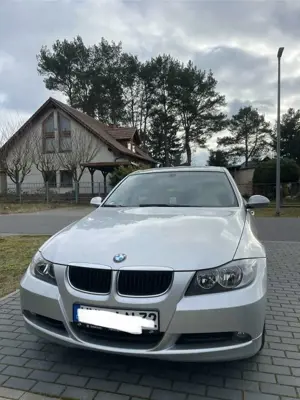 BMW 320 320i