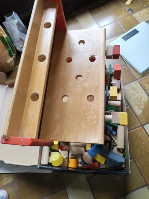 Holzspielzeug, Holzwerkbank