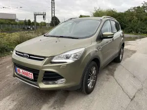 Ford Kuga Titanium Bild 1