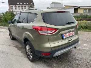 Ford Kuga Titanium Bild 3