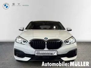 BMW 118 i Limousine Navi Digitales Cockpit LED Sperrdiff. Bild 2 BMW 118 i Limousine Navi Digitales Cockpit LED Sperrdiff. Bild 2